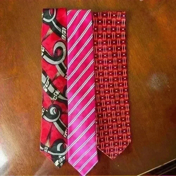 Other - **Bundle** Red Tone group of ties